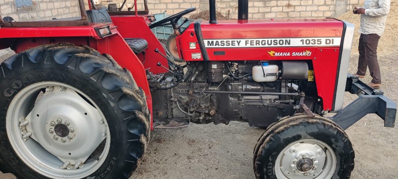 Massey Ferguson