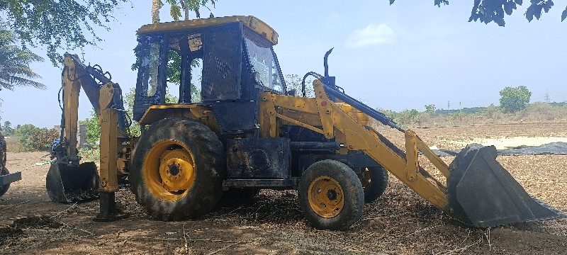 2008model jcb ....