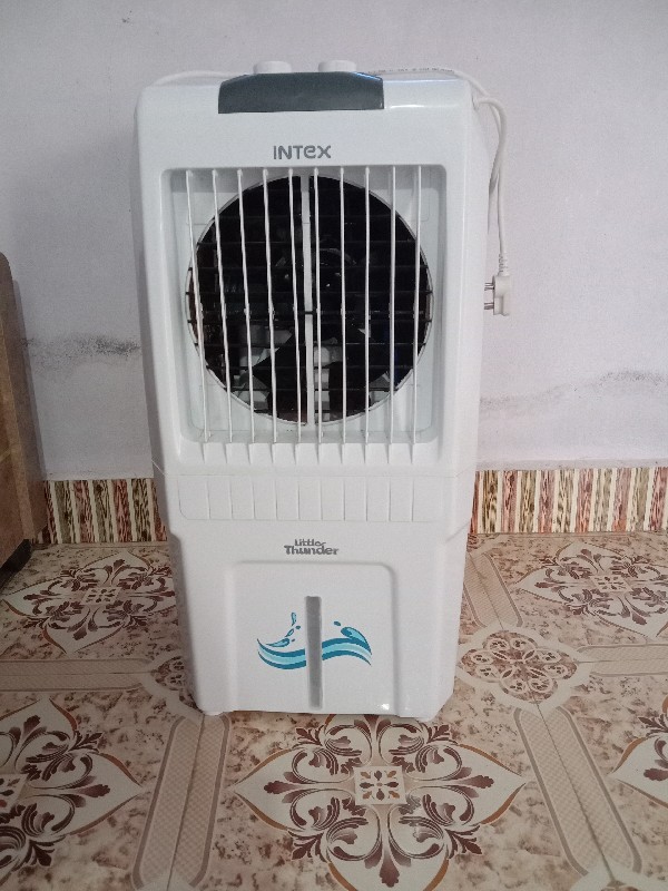 water cooler ve...