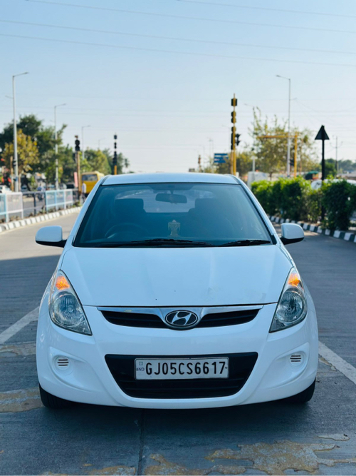 i20 CNG 2011