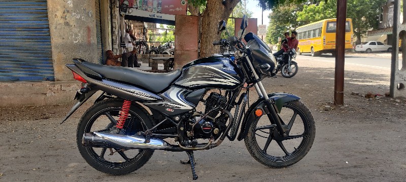 Honda dream Yug...