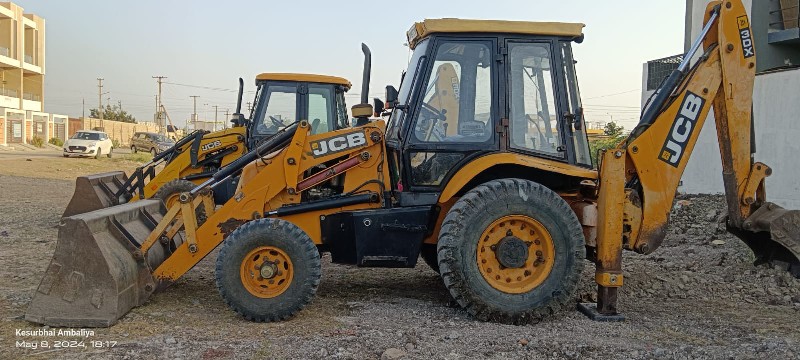 JCB