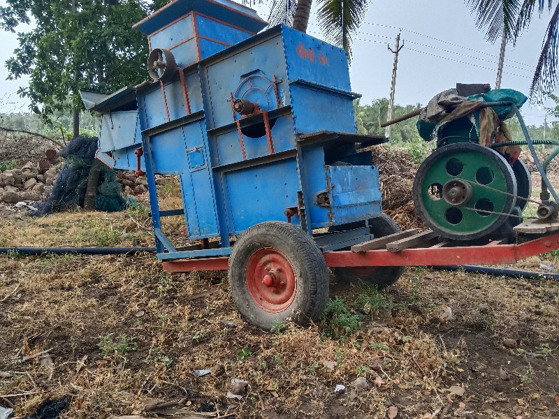 યોગિ થેસર