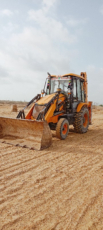 JCB 3DX MODEL 2...