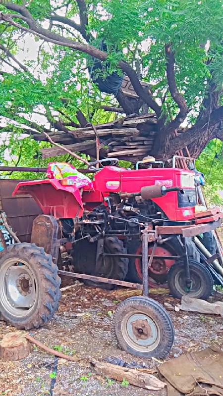 ટેકટર વેચવાનુ શ...