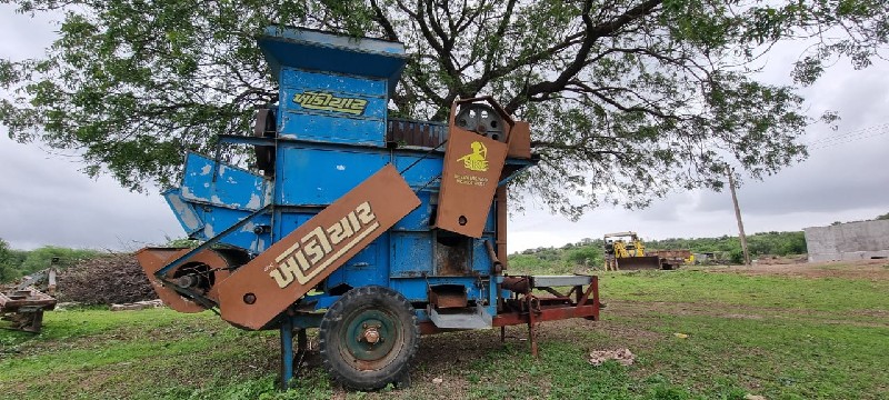 થ્રેશર વેચવાનું...