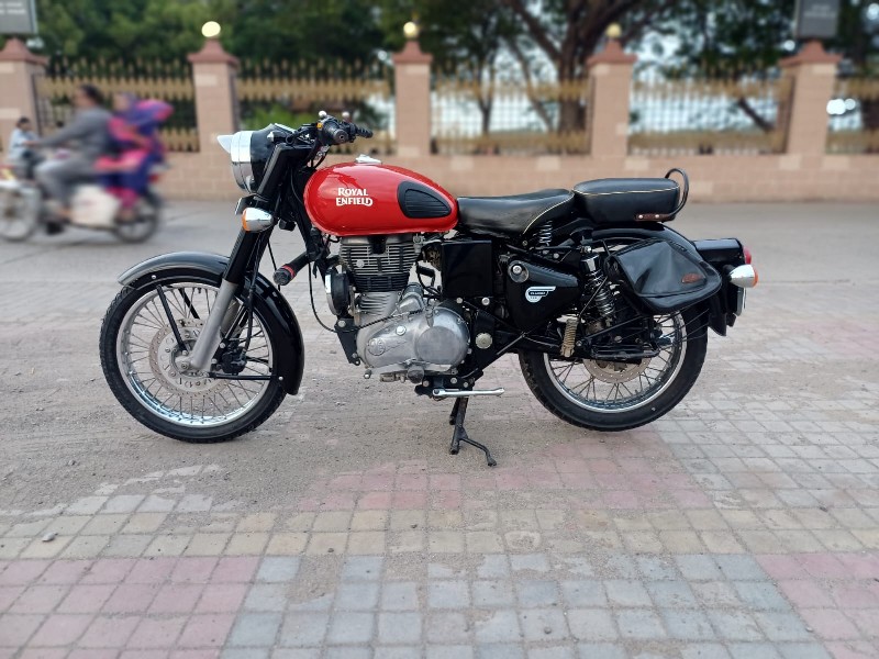 Royal Enfield c...