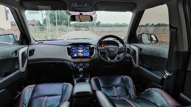 Hyundai creta 2...