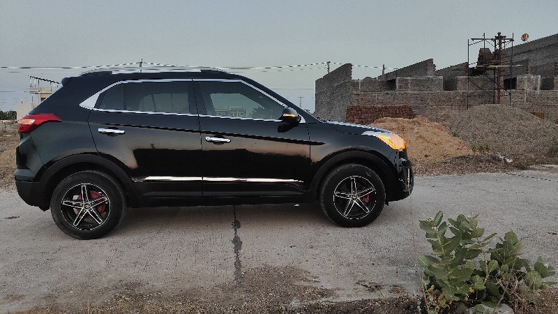 Hyundai creta 2...