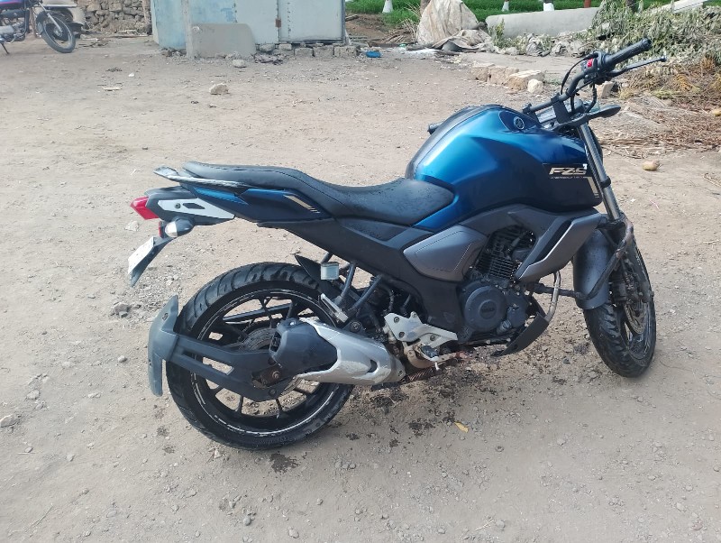 YAMAHA FZ S V3