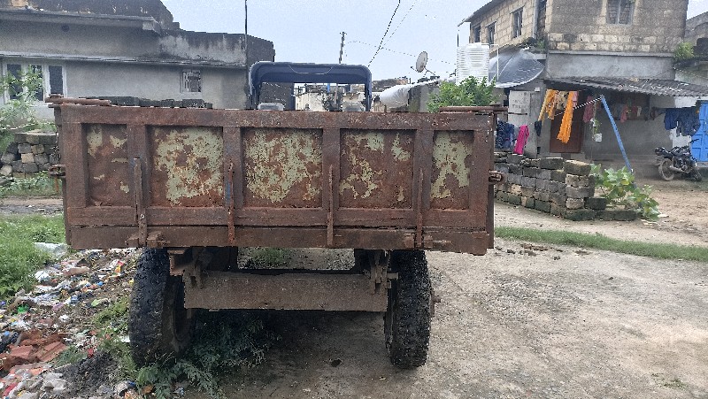 ગાડુ વેચવાનુ છે...