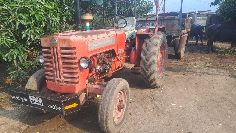 Mahindra 275