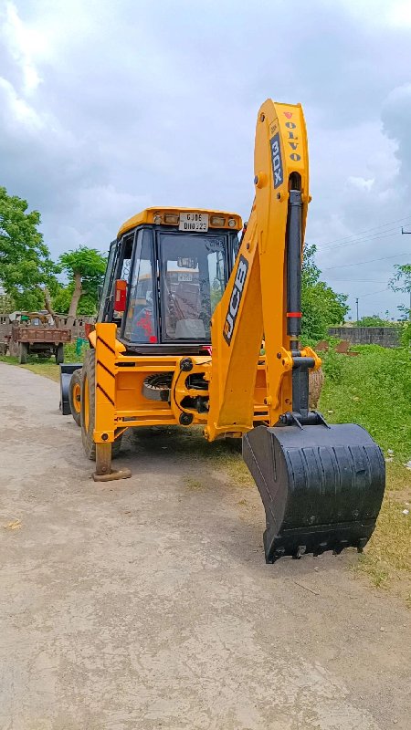 jcb tiptop cond...