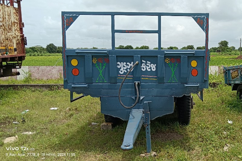 ફોરવીલ ટેલર શ્ર...