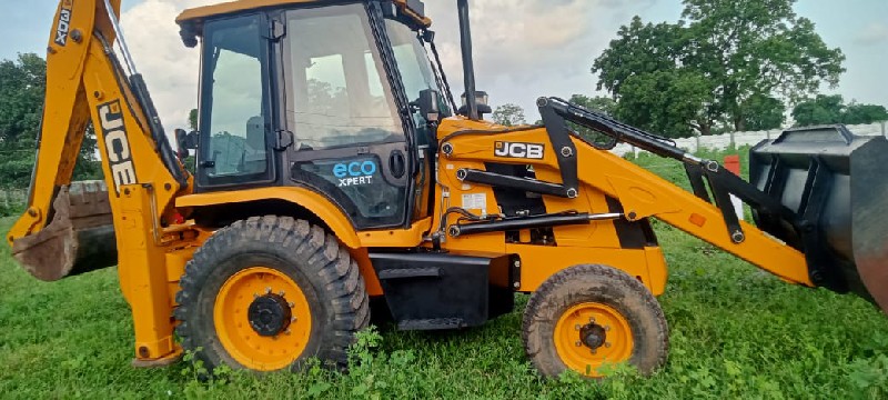 JCB