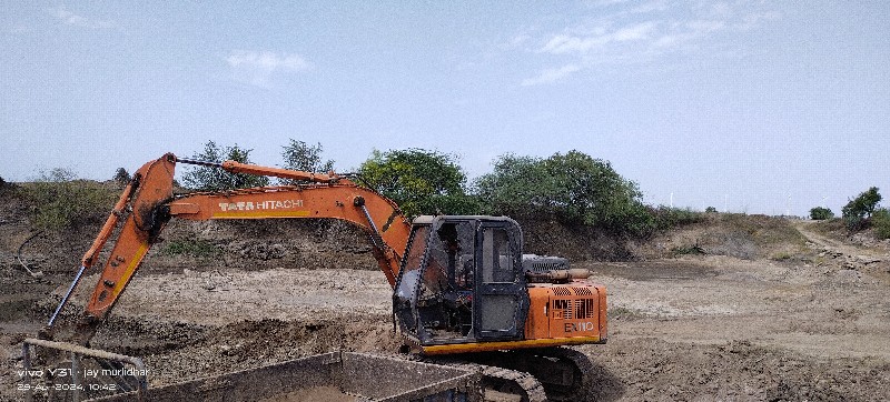 tata hitachi 11...