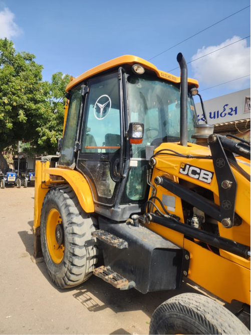 JCB 2018