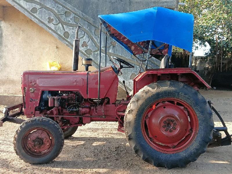 Tractor