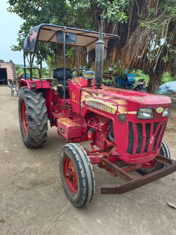 Mahindra 475 Di...