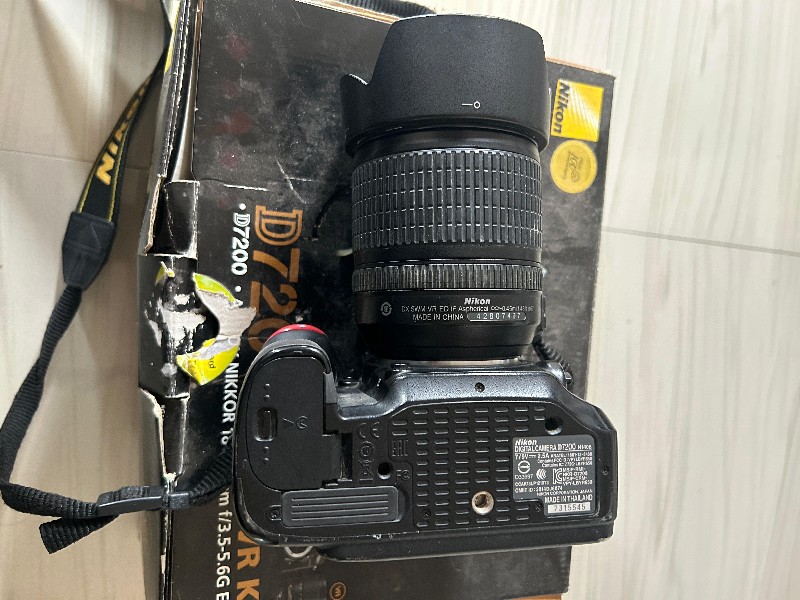 Nikon D7200