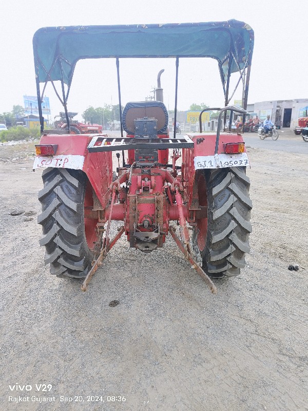 Mahindra 275Di...