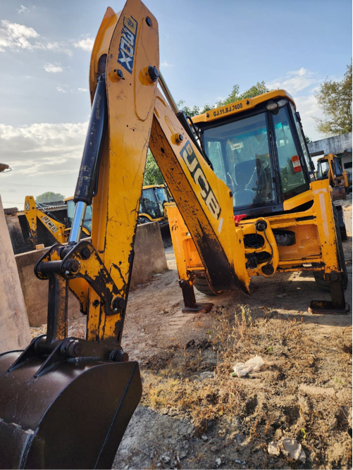 JCB 2019 
Rate...