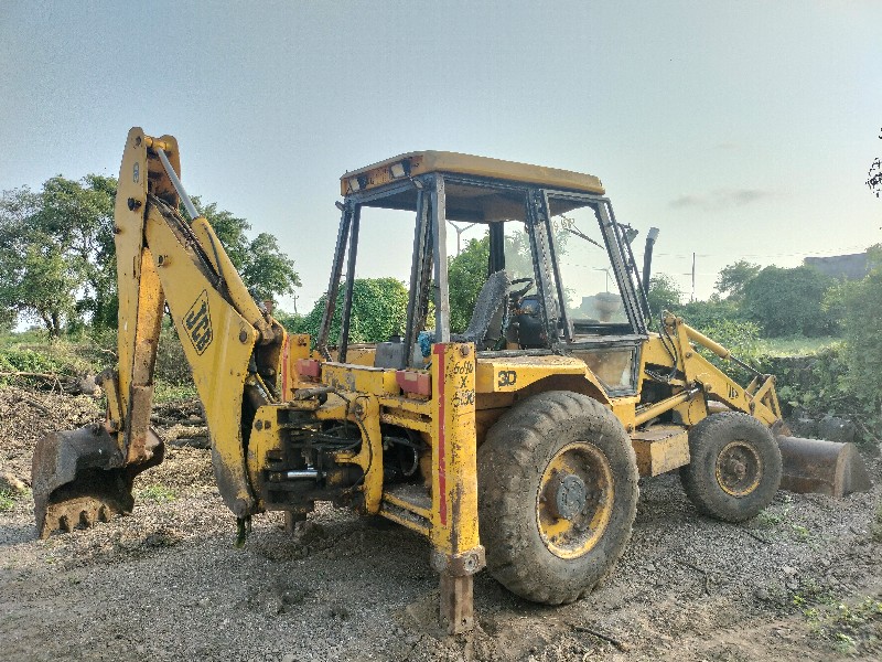 jcb