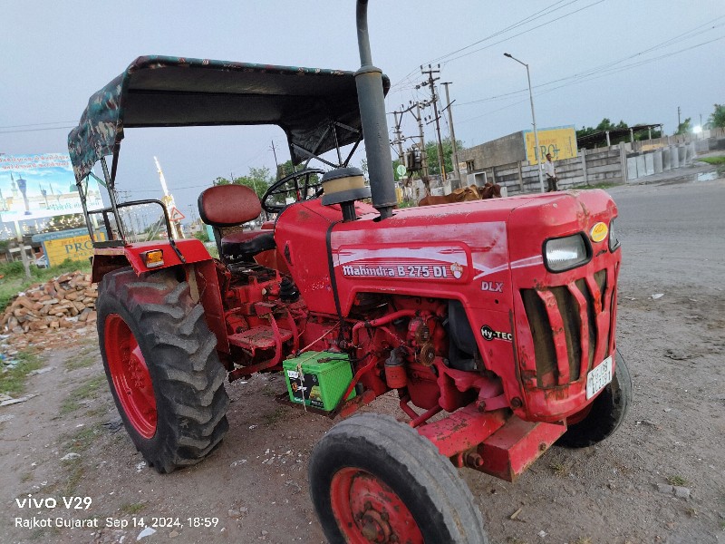 Mahindra 275Di...