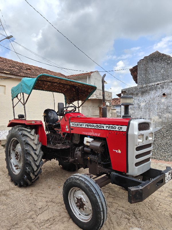 Massey Ferguson...