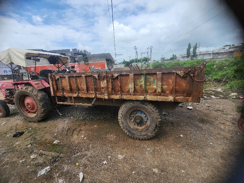 લાણી (trolley)...