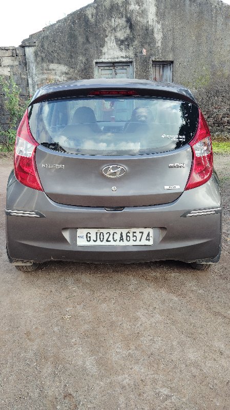 Hyundai Eon 🚗