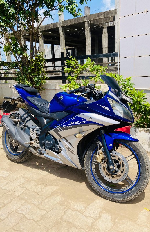 R15 V2 - 2015