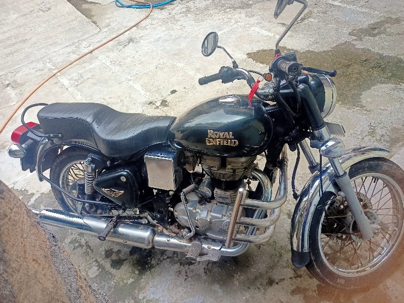 royal Enfield 3...