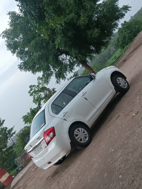 swift dzire પેટ...