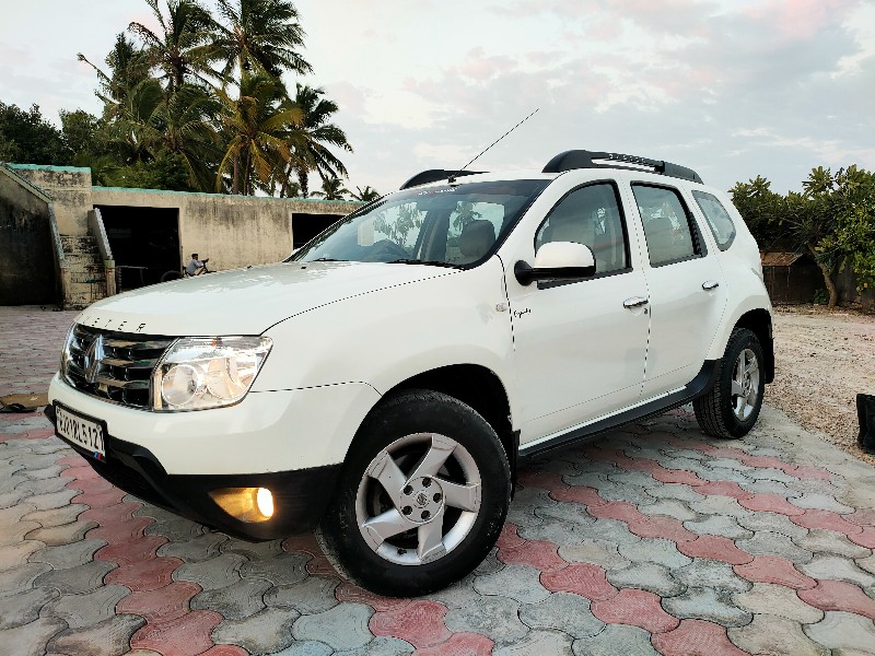 Renault duster...