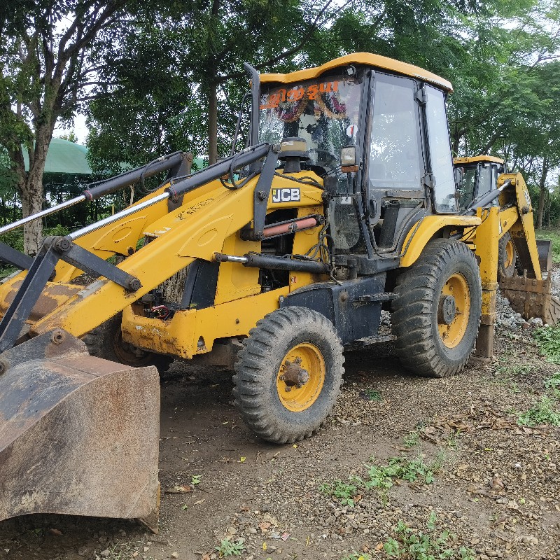 JCB