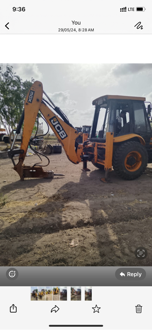 JCB 3DX