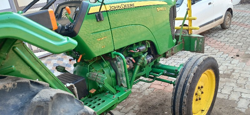 John deere 5050...