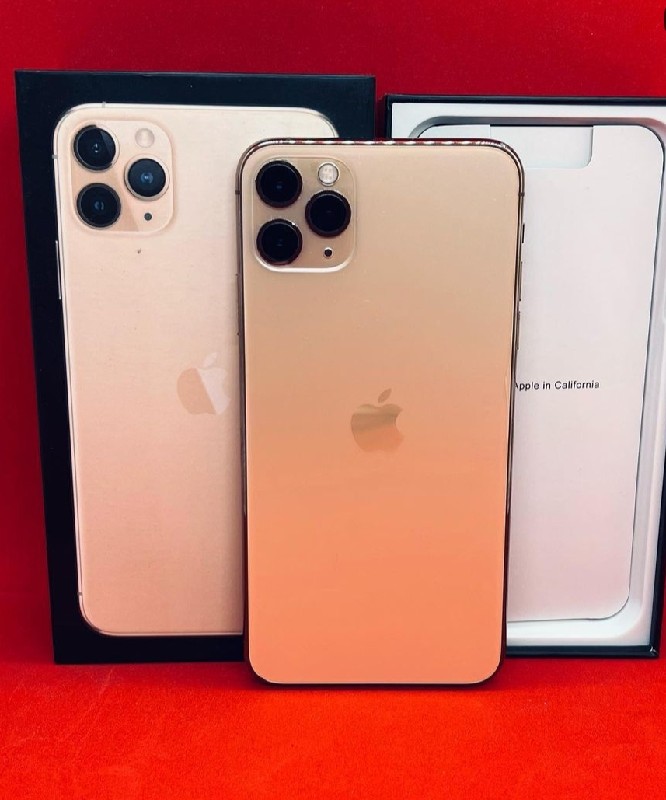 iPhone 11 Pro M...