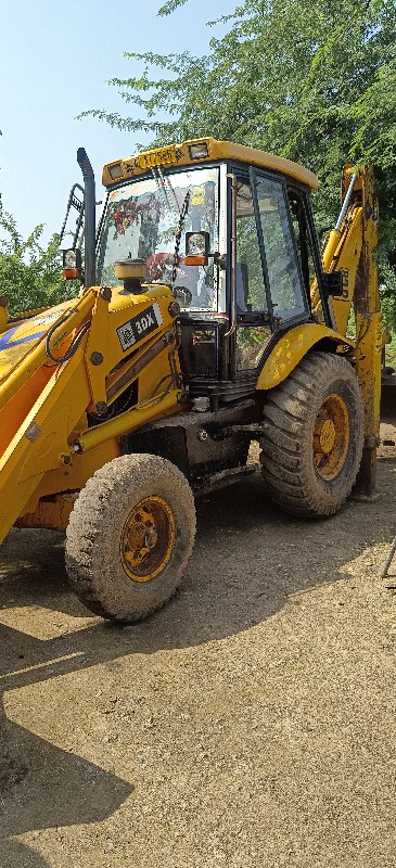 JCB 3dx