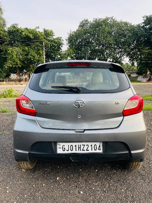 tata tiago xz t...