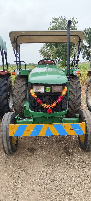 TRACTOR VACHVAN...