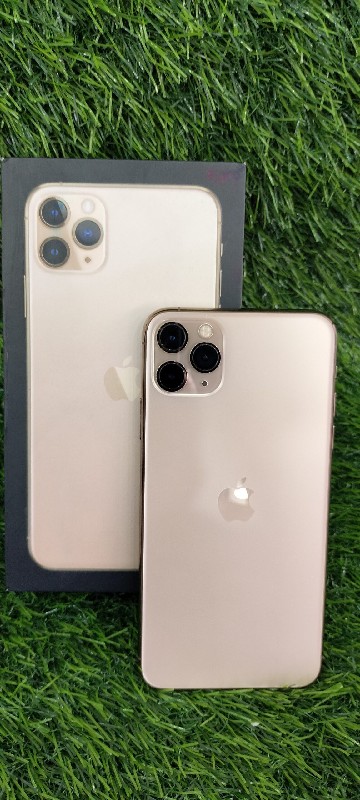 iPhone 11 Pro M...