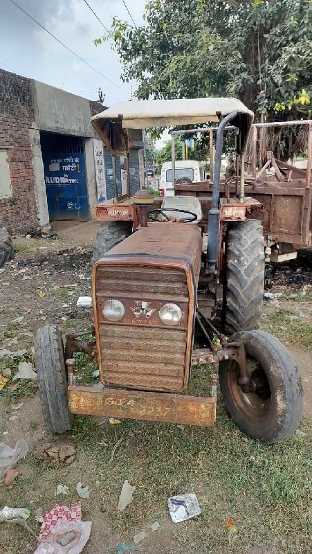 Massey Ferguson...