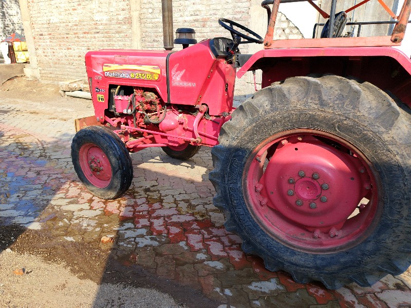 Mahindra 275 di