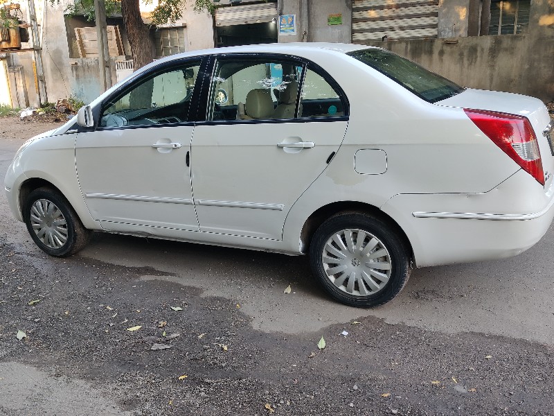 Tata Manza