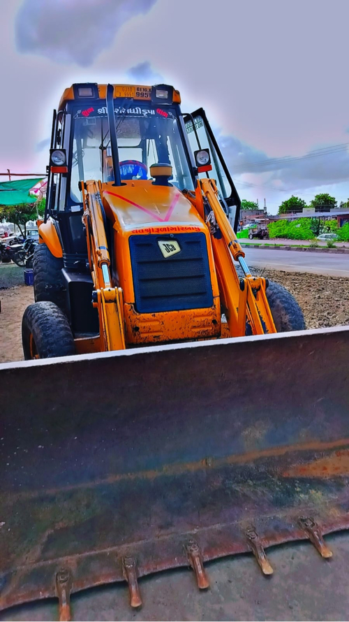 JCB