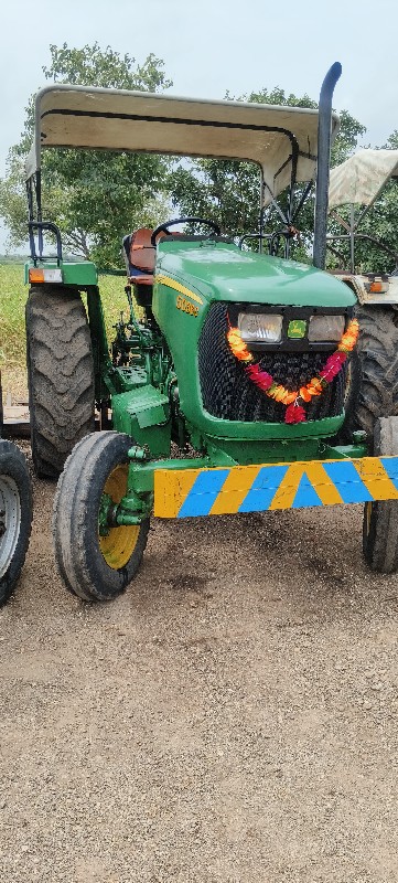 TRACTOR VACHVAN...