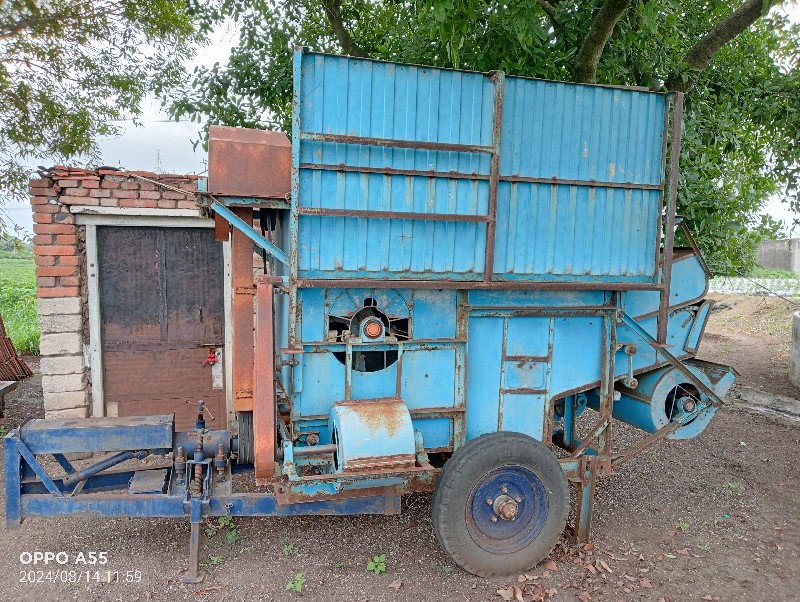 વેચવાનું છે.