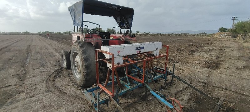 massey 5900